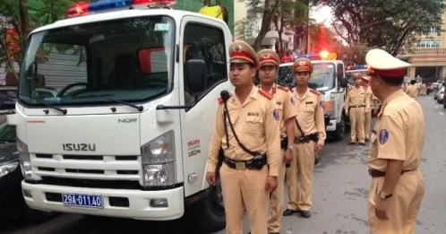 CSGT Hà Nội huy động 100% quân số chống bão số 2