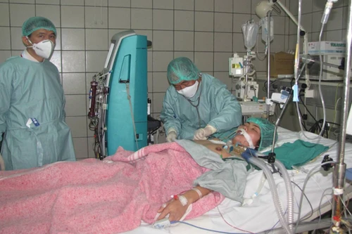 Thiếu máu do suy thận mạn dễ tử vong vì đột quỵ