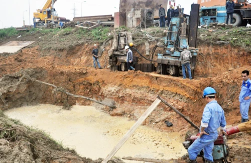 Khởi tố điều tra vụ án 9 lần vỡ đường ống nước sông Đà