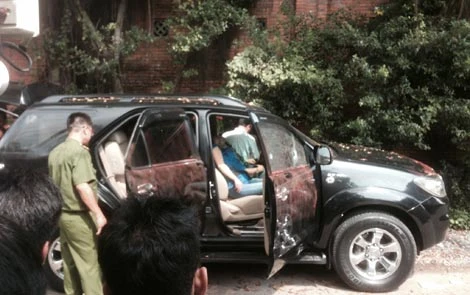 Nghi vấn "quan hệ ngoài luồng", vụ đôi nam nữ chết gục trong xe Fortuner