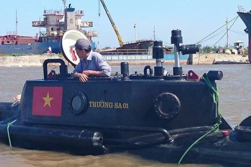 Tàu ngầm Trường Sa mini lần đầu thử nghiệm trên biển Đông
