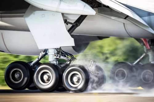 Máy bay chở khách của Qantas phải hạ cánh khẩn cấp