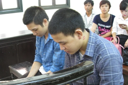 Mua hàng qua Facebook, hàng chục phụ nữ bị lừa tiền