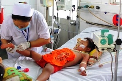 Hà Nội: Số ca mắc sốt xuất huyết bắt đầu tăng chóng mặt