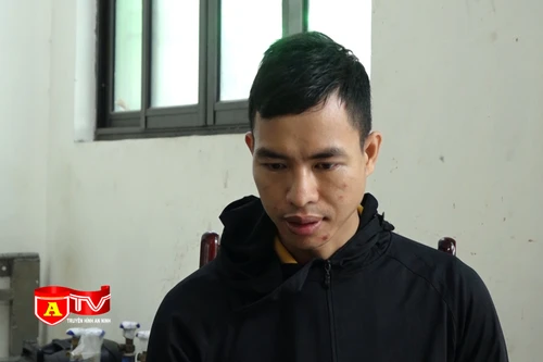 Xuống phố cướp giật tài sản để trả nợ cờ bạc