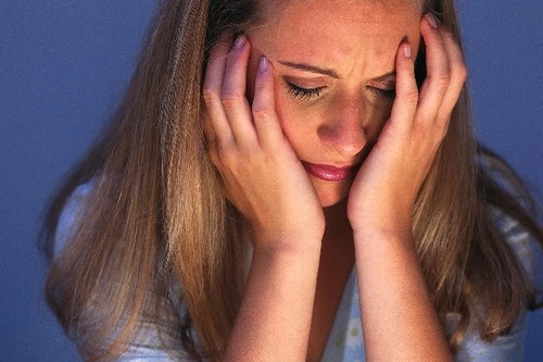 Tình đã cạn, tiền cũng vô nghĩa