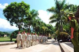 Gã cướp nhí khát khao 1 mái ấm gia đình