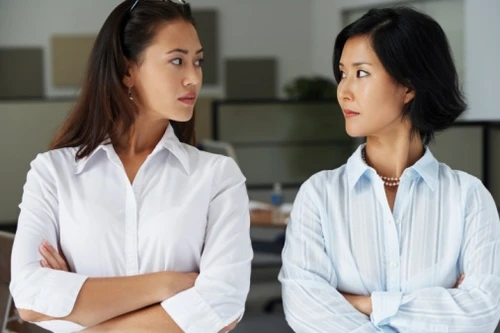 Khi mẹ chồng chửi tôi là... "con đĩ"!