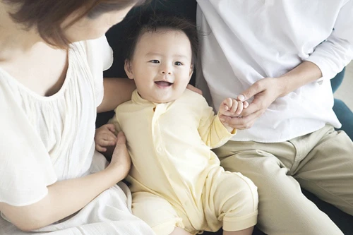 Dở khóc dở cười, chuyện con ngoài giá thú