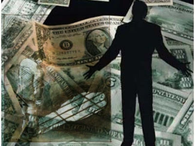 Bác sĩ bị tống tiền vì trót quan hệ ngoài luồng với y tá