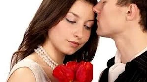 Bi kịch trai trẻ tự tử vì yêu nhầm "máy bay bà già" có HIV