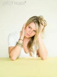 Mang tiếng “ăn bám” dù là... thạc sỹ