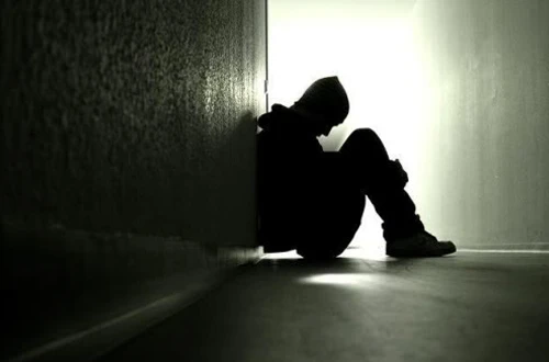 Con đường cạm bẫy giăng đợi những gã trai thiếu bản lĩnh