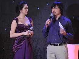 Lực sỹ Mách, "giáo sư" Xoay bị cuốn vào ảo mộng showbiz?