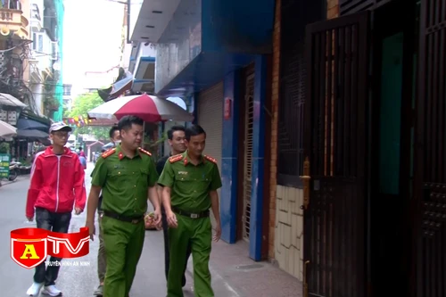 Nỗ lực 90 ngày đêm hoàn thành chỉ tiêu Luật Cư trú