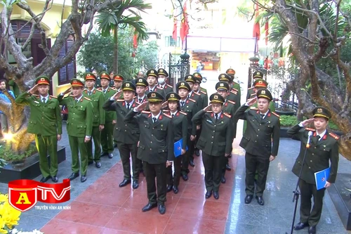 Tự hào với chiến thắng "Hà Nội - Điện Biên Phủ trên không"