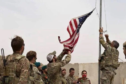 [ẢNH] Đại tướng Mỹ điều trần vô tình phơi bày bất đồng với thất bại chiến lược tại Afghanistan