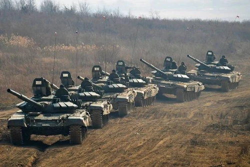 Quân đội Nga áp sát Ukraine, Mỹ sẽ cung cấp thêm vũ khí uy lực cho Kiev?