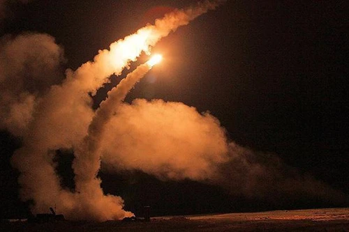 [ẢNH] Nga chính thức biên chế 'rồng lửa' S-500 mạnh nhất hành tinh