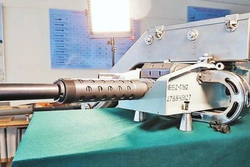 [ẢNH] Đề phòng Mỹ, Liên Xô từng bí mật lắp pháo cao tốc lên tàu không gian