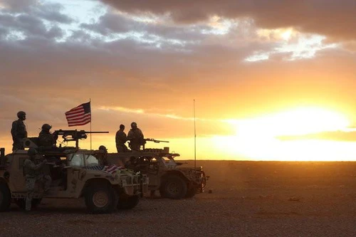 Căn cứ quân sự lớn nhất của Mỹ tại Syria sắp bị tấn công trong 24h tới, ai đứng sau?