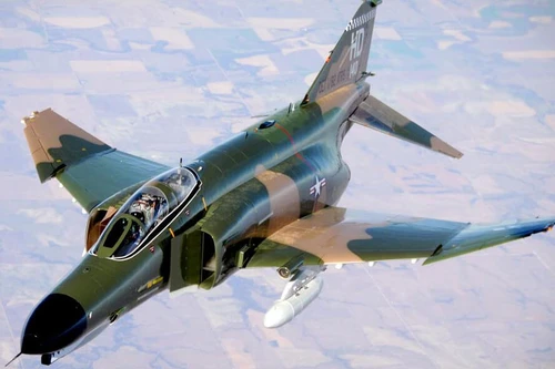 [ẢNH] F-4E Phantom II, cú sửa sai của Mỹ sau khi rụng tơi tả trên bầu trời Việt Nam