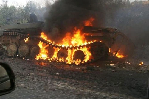 Quân đội Ukraine bị ly khai đánh bật ra khỏi Staromaryevka, Donbass