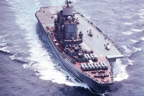 [ẢNH] Tuần dương hạm hàng không, loại vũ khí "độc nhất vô nhị" của Liên Xô