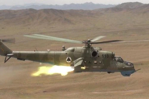 [ẢNH] Mỹ lập tức bắn hạ trực thăng tấn công Mi-35 của Taliban ngay khi nó cất cánh?
