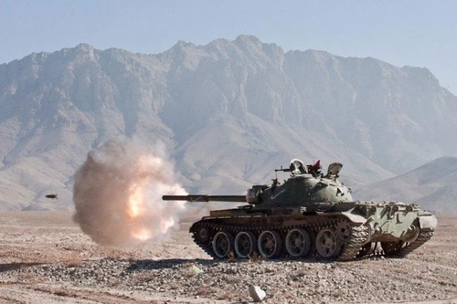 [Info] Tác chiến yếu kém, 4 chiến xa T-62 Afghanistan lọt vào tay Taliban