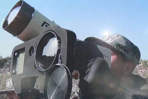 [ẢNH] Trung Quốc sao chép tên lửa diệt tăng mạnh nhất thế giới của Mỹ