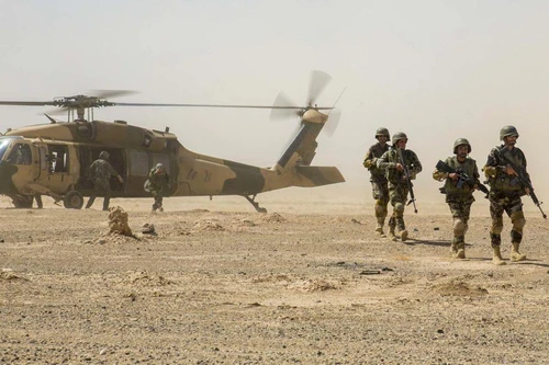 [ẢNH] Trực thăng đa năng tốt nhất hiện nay của Afghanistan