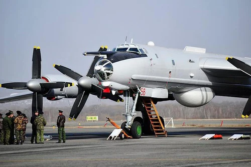 [ẢNH] "Gấu trắng khổng lồ" Tu-142 Nga có gì khiến Mỹ và NATO luôn dè chừng?