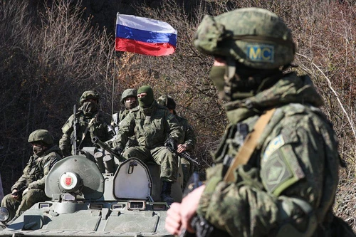 [ẢNH] Lính gìn giữ hòa bình Nga bị bắn chết ở Nagorno-Karabakh