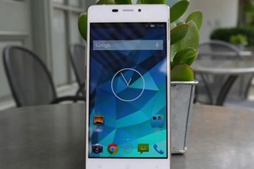 Quảng cáo điện thoại bị cấm vì xem thường phụ nữ