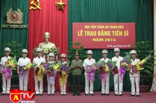 Học viện CSND trao bằng tiến sĩ cho 31 nghiên cứu sinh