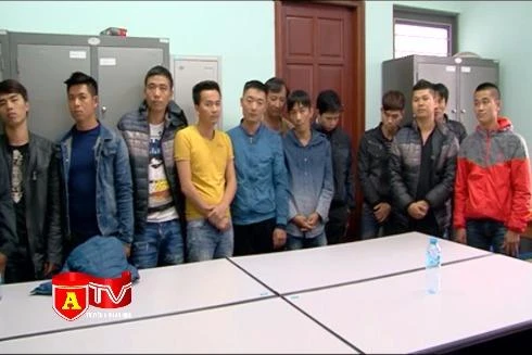 Bóc gỡ đường dây cá độ bóng đá 20 tỷ đồng