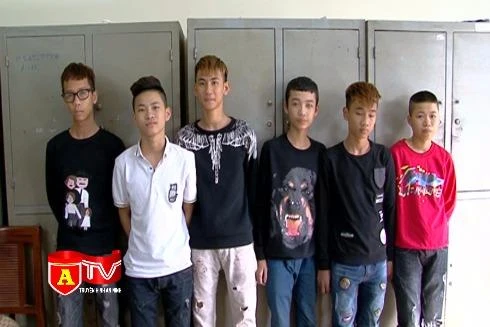 Bắt nhóm thanh,thiếu niên hỗn chiến tại phố đi bộ hồ Hoàn Kiếm