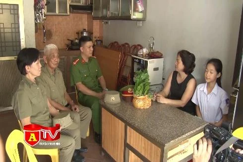 Người Tổ trưởng dân phố tận tụy với công việc