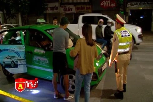 Phòng chống đua xe và cổ vũ đua xe trái phép trận bán kết lượt về AFF Suzuki Cup 