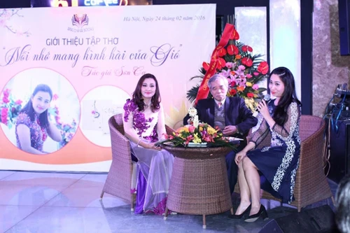 "Nỗi nhớ mang hình hài của gió"