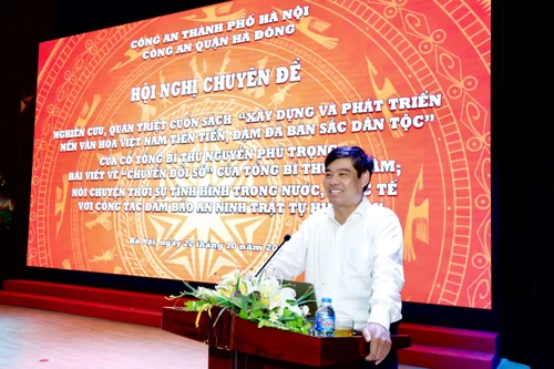 Hơn 600 cán bộ chiến sỹ Công an quận Hà Đông tham gia hoạt động sinh hoạt chính trị ý nghĩa