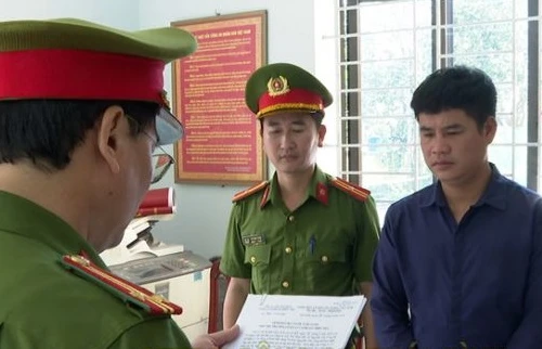 Khởi tố đối tượng làm giả bia của Công ty bia Hà Nội - HABECO 