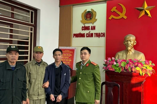 Bắt đối tượng cướp giật tài sản của tài xế "xe ôm"