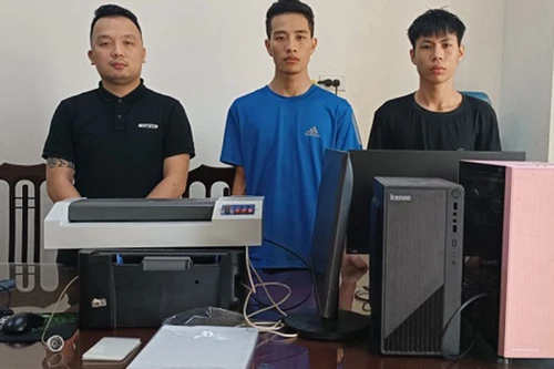 Triệt phá đường dây làm giả căn cước cho các công dân chưa đủ tuổi lao động