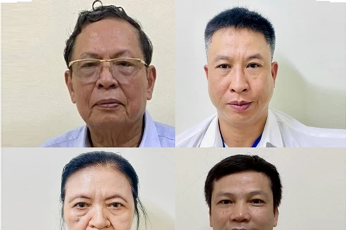 Khởi tố 4 công chứng viên lợi dụng chức vụ quyền hạn trong khi thi hành công vụ