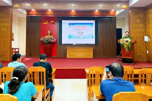 Hơn 500 chủ sơ sở sản xuất, hộ kinh doanh tham gia tập huấn về an toàn cháy, nổ