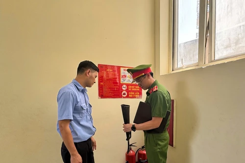 Kiểm tra an toàn phòng cháy trước kỳ thi tuyển sinh vào lớp 10 và tốt nghiệp THPT