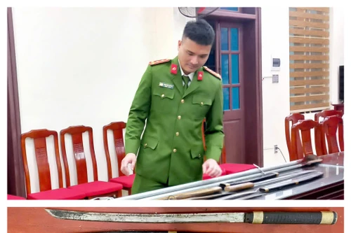 Hai nhóm thanh niên hẹn nhau giải quyết mâu thuẫn trên mạng xã hội