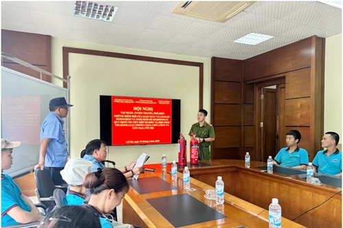 Tăng cường đảm bảo an toàn cháy, nổ tại khu vực có mật độ lớn hàng hóa, vật liệu dễ cháy 
